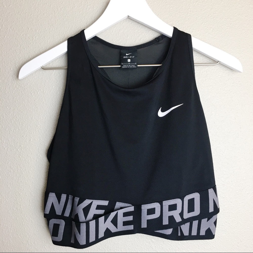 Nike Pro Sports Top